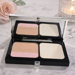 Givenchy Teint Couture Long-Wearing Compact Foundation Iluminator Elegant Honey